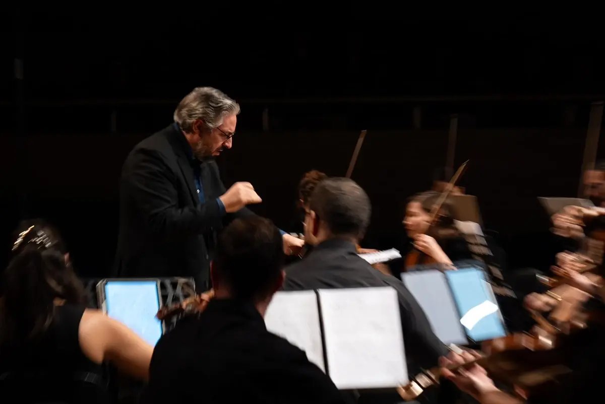 Sanatçılar Eryılmaz ve Keskin, CSO Ada Ankara'da sahne aldı