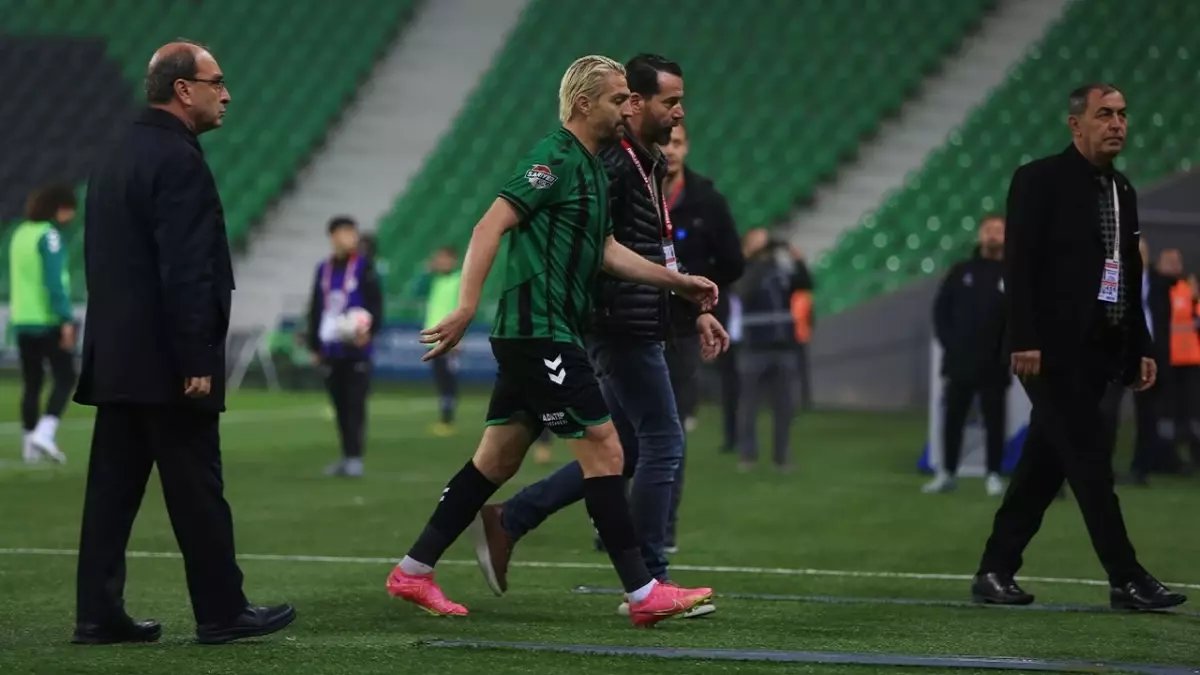 PFDK, Caner Erkin'e 5 Maç Men Cezası Verdi