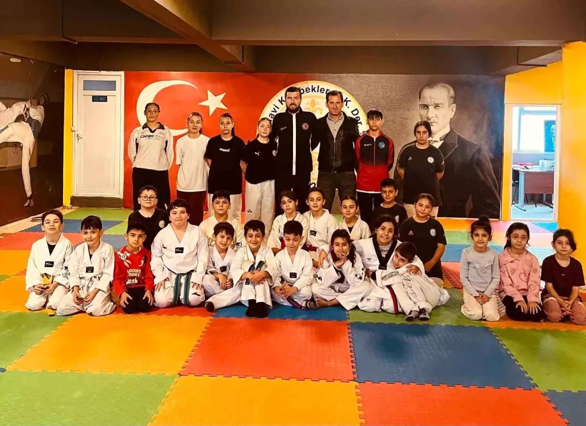 Pazarlar'da başarılı sporculara Bursa gezisi ödülü