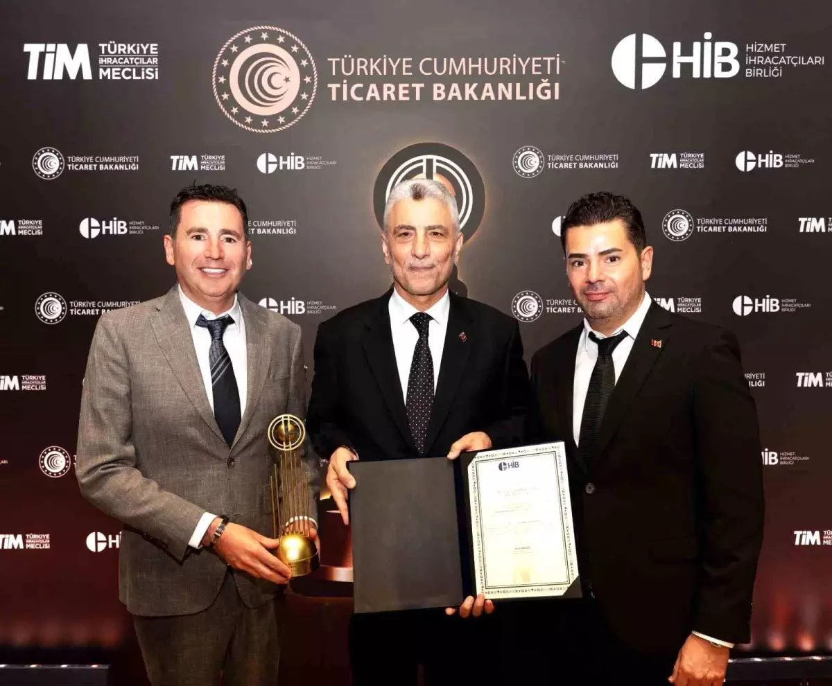 Bursa Kebap Evi'ne 'Hizmet İhracatı Şampiyonu' ödülü