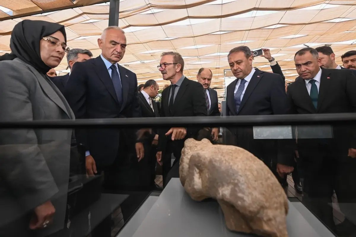 Bakan Ersoy: Taş Tepeler'deki buluntular, Neolitik Dönem çerçevesini genişletiyor