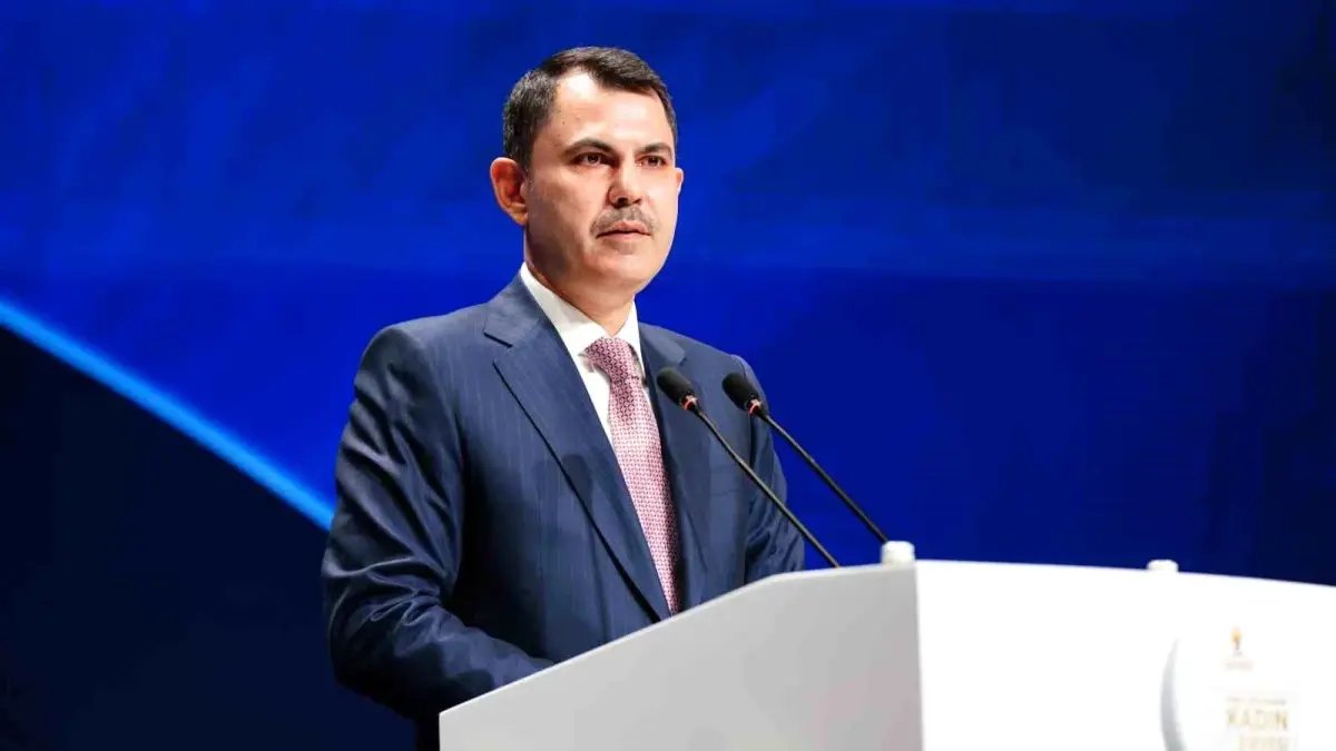 Bakan Kurum: "En büyük 250 Uluslararası Müteahhitlik Firması Listesi'nde 45 firmamız ile dünya 2'ncisiyiz"