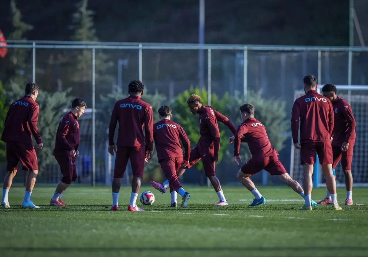 Trabzonspor'da Göztepe maçı hazırlıkları sürüyor