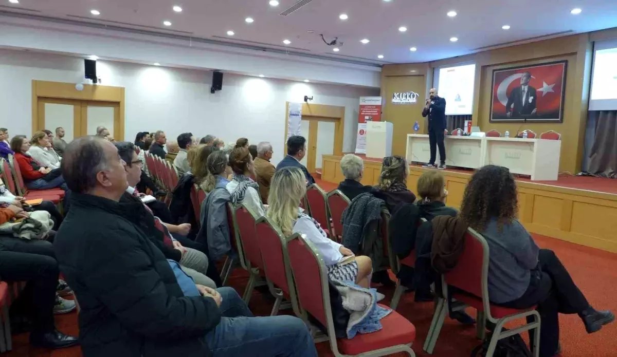 Kuşadası Ticaret Odası'nda dijital mali dönüşüm masaya yatırıldı