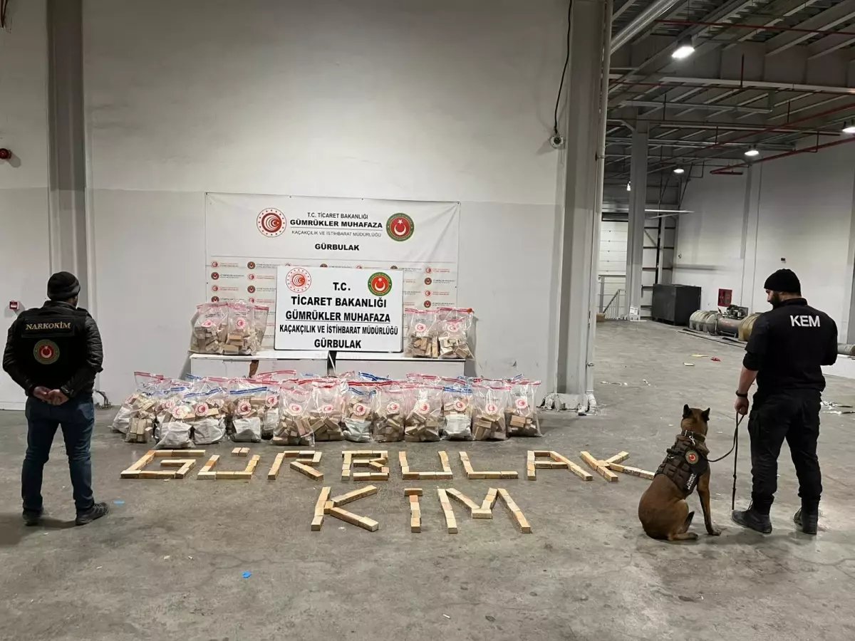 Ağrı Gürbulak Gümrük Kapısı'nda 394 kilogram metamfetamin ele geçirildi