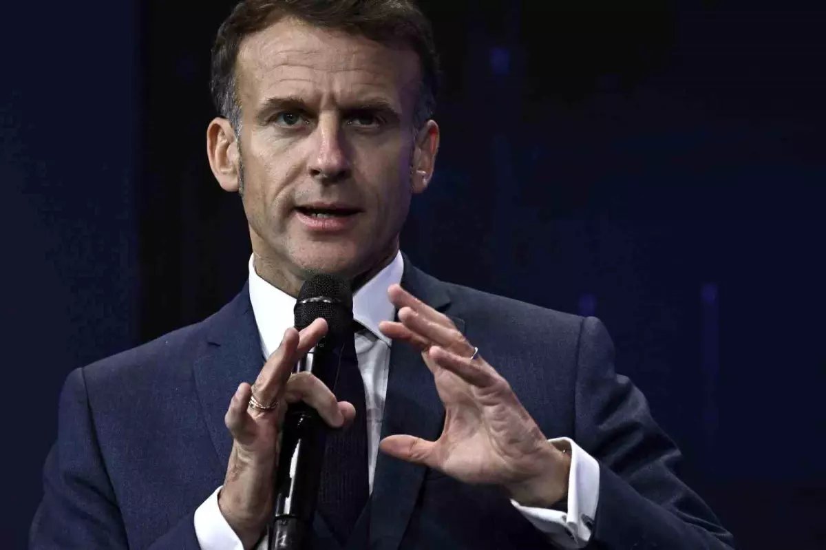 Macron, 8 Aralık'ta Londra'da Zelenskiy ve Avrupalı liderlerle bir araya gelecek