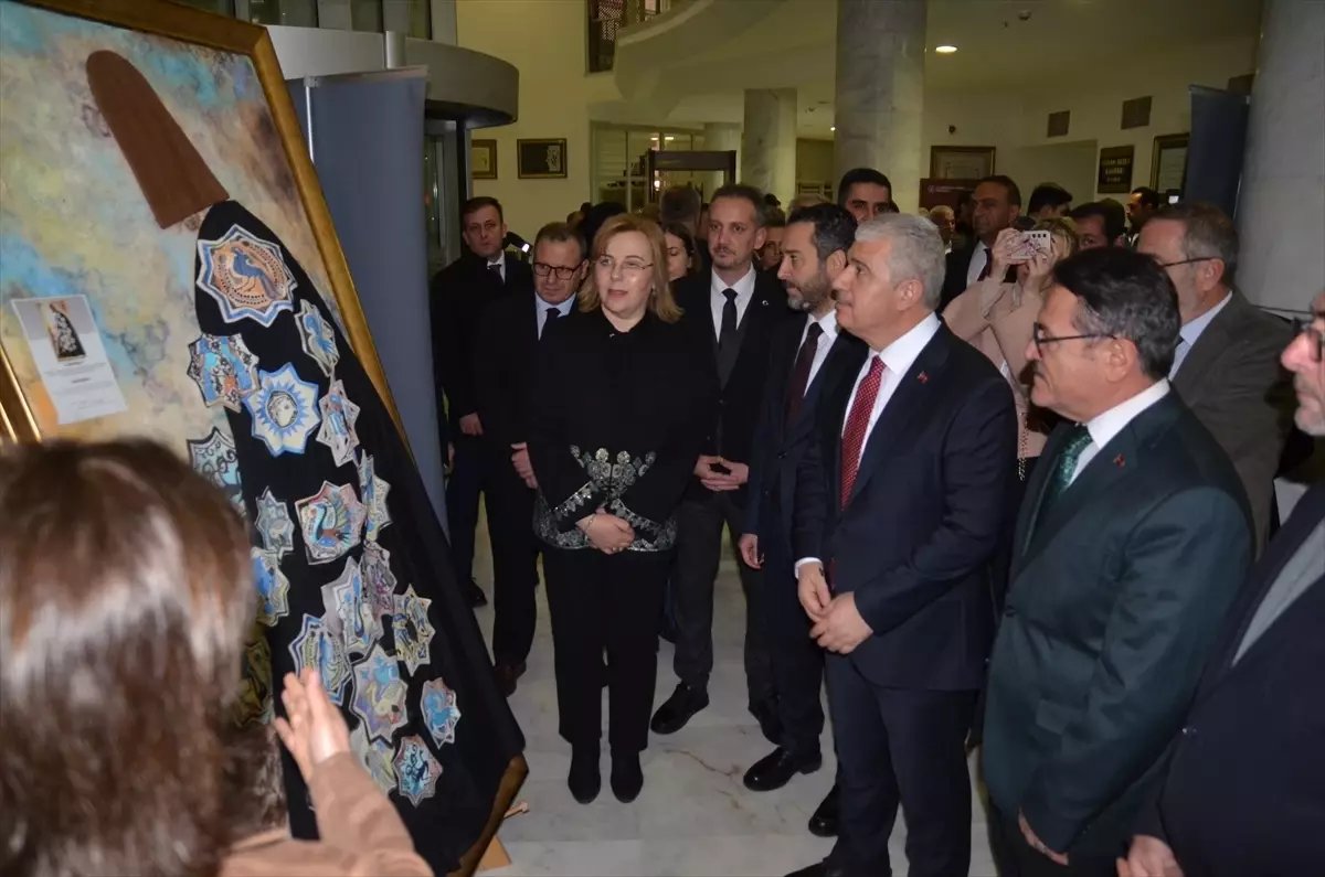 Mevlana'nın 752. Vuslat Yıl Dönümü Uluslararası Anma Törenleri etkinliklerle sürüyor