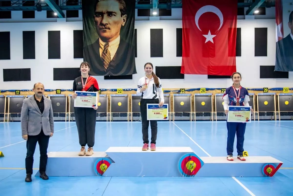 Salon Okçuluk Türkiye Şampiyonası Samsun'da sona erdi