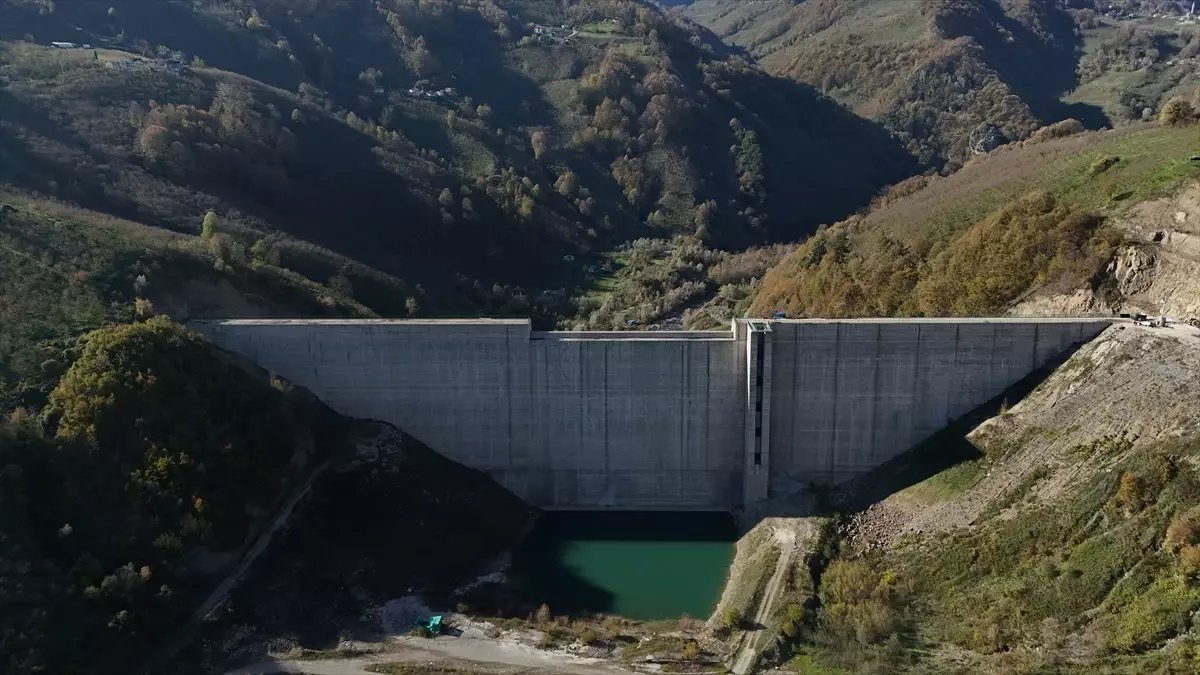 İnşasında sona gelinen Ballıkaya Barajı'ndan Sakarya'ya yıllık 109,75 milyon metreküp su aktarılacak