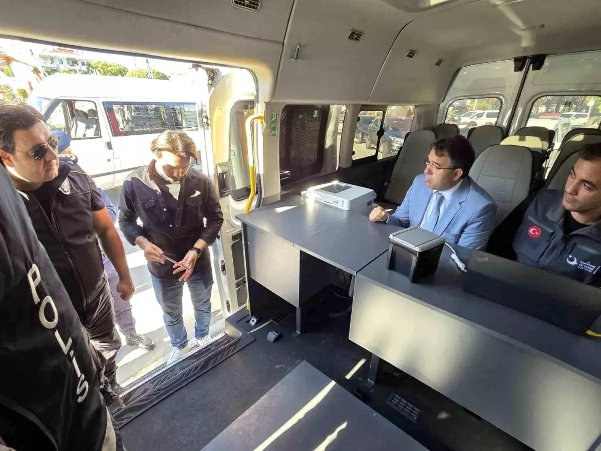 Marmaris Kaymakamlığı'ndan düzensiz göçle mücadeleye destek