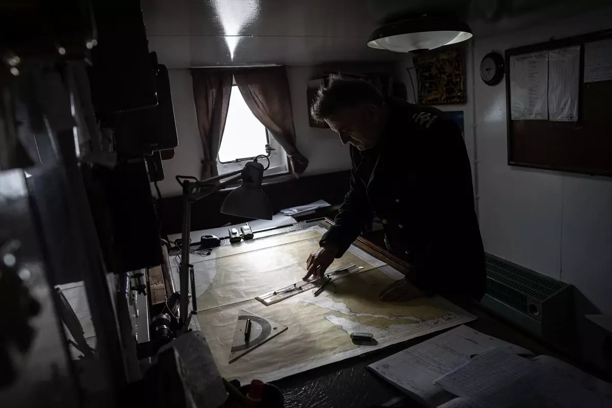 Denizleri koruma mücadelesinin "görünmeyen" gücü bilimsel araştırma gemisi mürettebatı