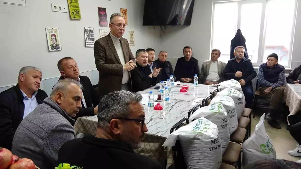 Tavşanlı'da ürericilere tohum ve gübre desteği