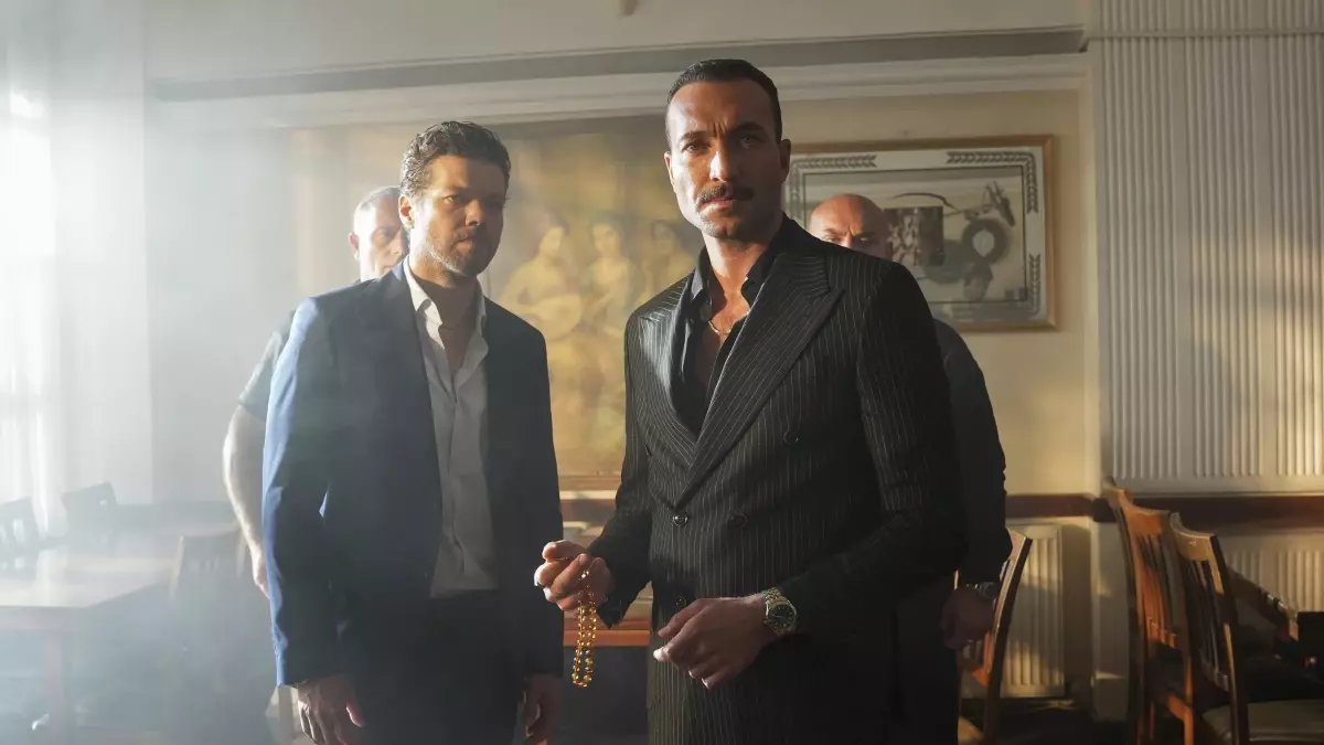 Eşref Rüya'nın Anti-Kahramanları Kadir ve Kenan Fenomen Oldu