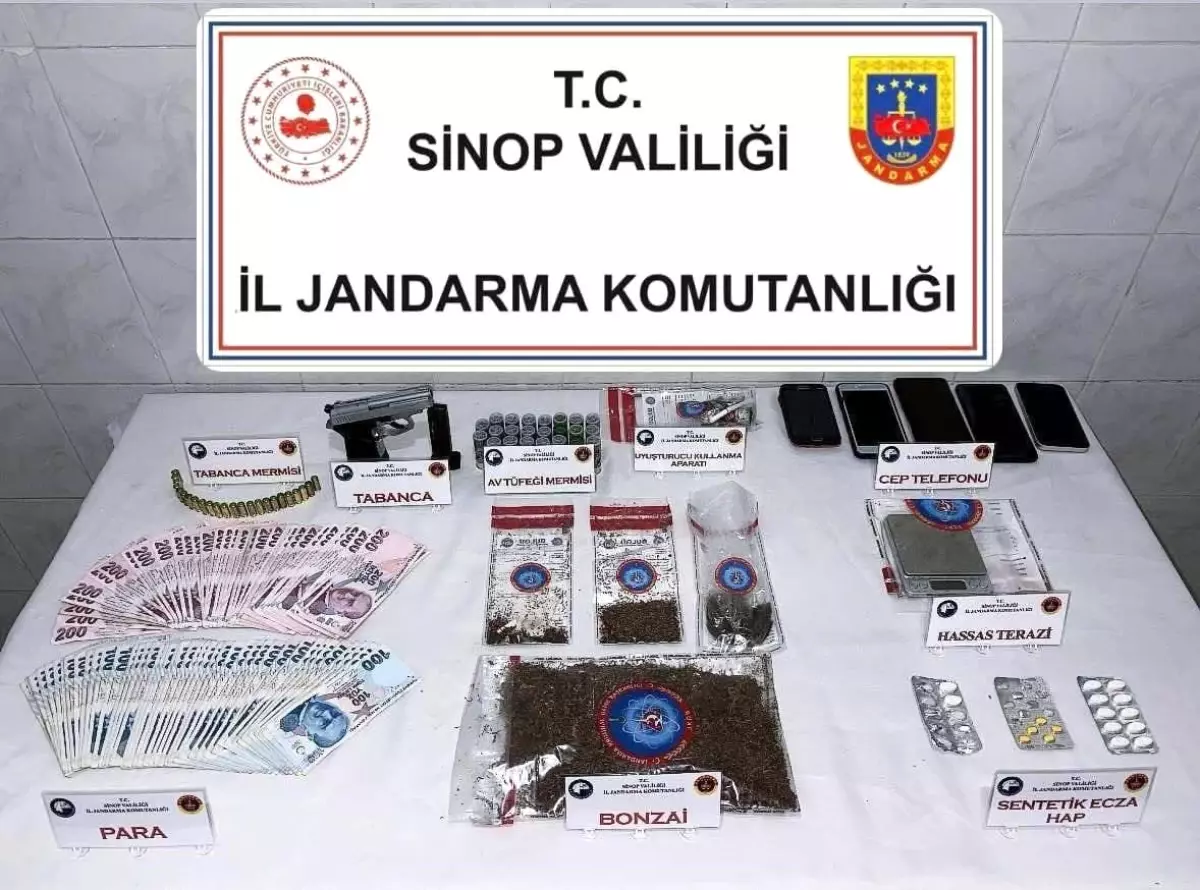 Sinop'ta jandarmadan uyuşturucu tacirlerine darbe
