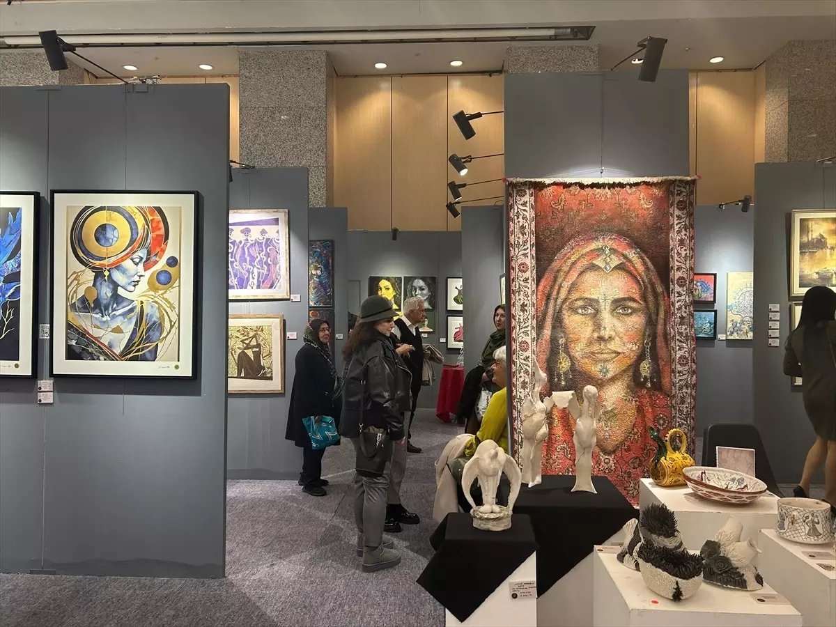 6. İstanbul Sanat Fuarı'nda 38 bin ziyaretçi 10 bin eserle buluştu