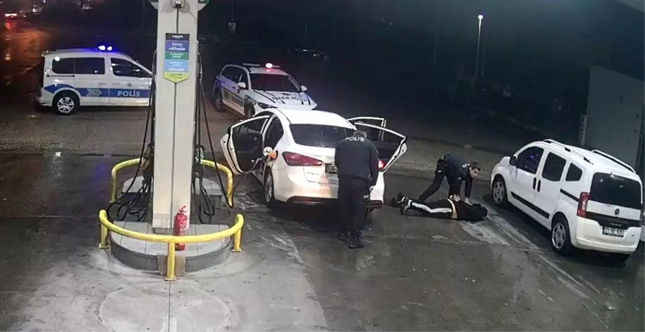 Mersin'de yaklaşık 900 bin dolarlık gasp zanlıları Adana'da yakalandı