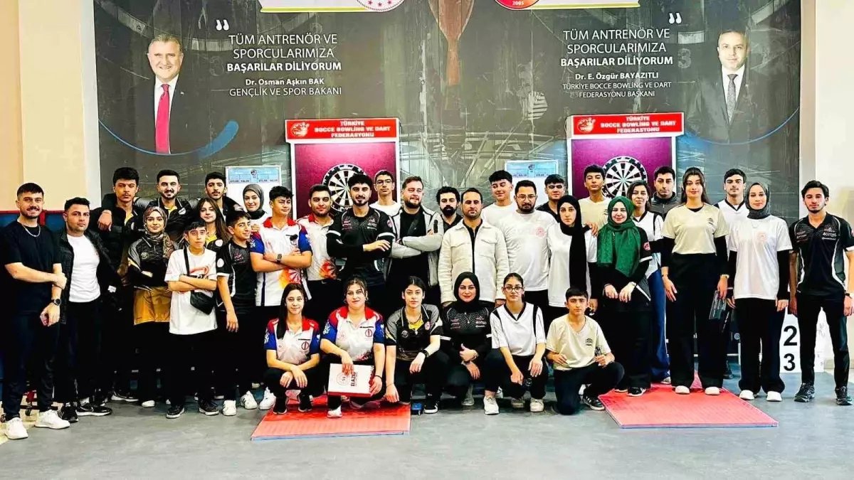Elazığ dartta Türkiye 3'üncüsü oldu