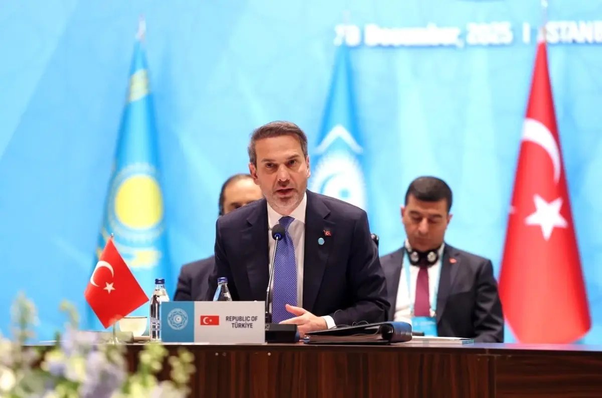 Bakan Bayraktar: "Doğudan batıya 'yeşil enerji hattı' çalışmaları başlıyor"