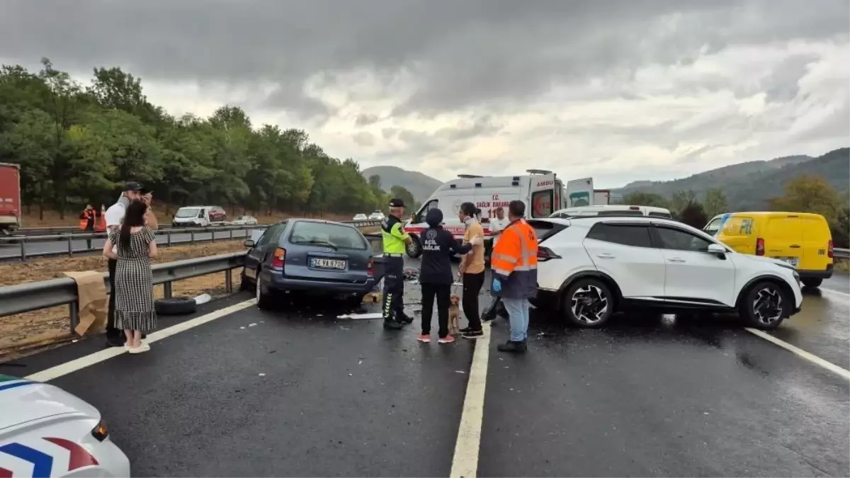 Düzce'de 2025'te kazalarda 11 kişi hayatını kaybetti 2 bin 96 kişi yaralandı