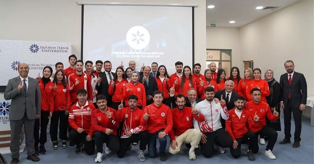 ETÜ, üniversiteler ligindeki şampiyonluğunu basın buluşmasıyla kutladı