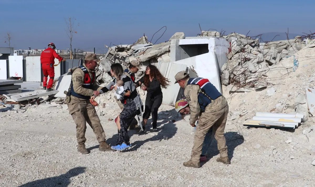 Denizli'de deprem tatbikatı