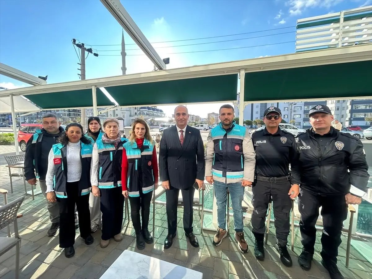 Çanakkale'de tütünle mücadele kapsamında esnaf ziyaretleri yapıldı