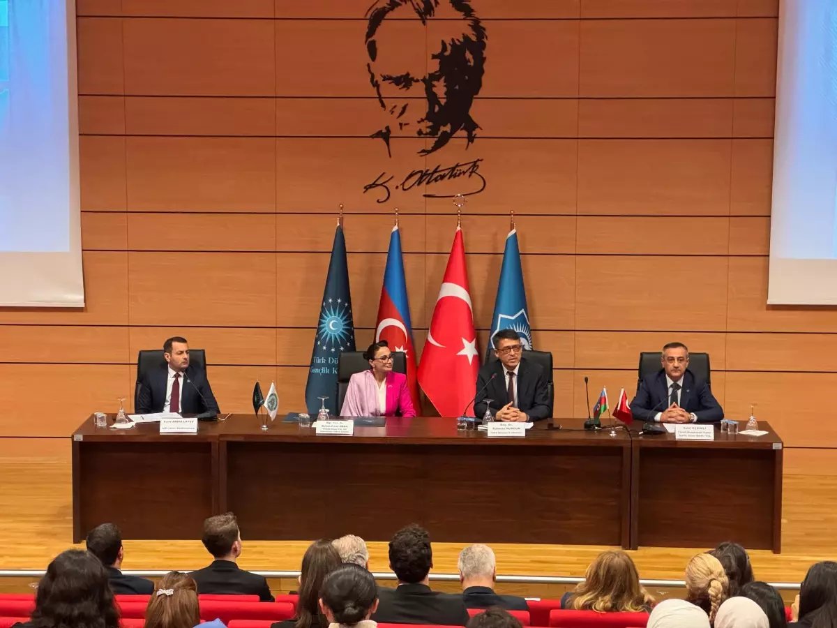 'Güney Kafkasya'da Normalleşme Süreci' başlıklı panel Ankara'da gerçekleşti