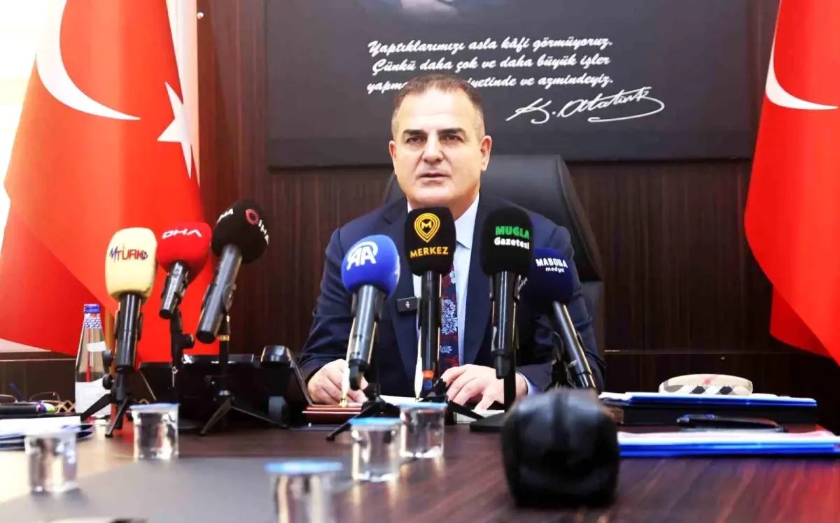 Vali Akbıyık, kız yurdu inşaatındaki mağara ve mezar iddialarını değerlendirdi