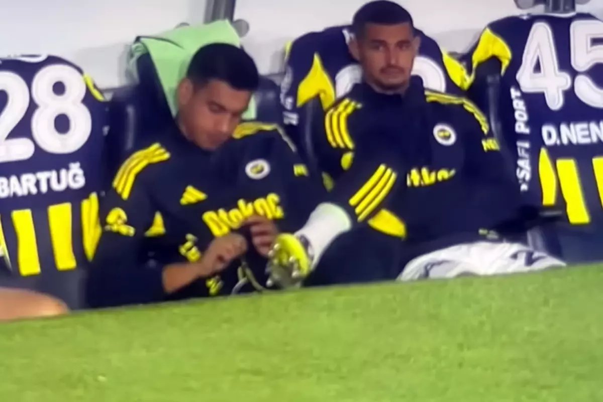 Bavulunu topladı gidiyor! Fenerbahçe'de İrfan Can Eğribayat gelişmesi