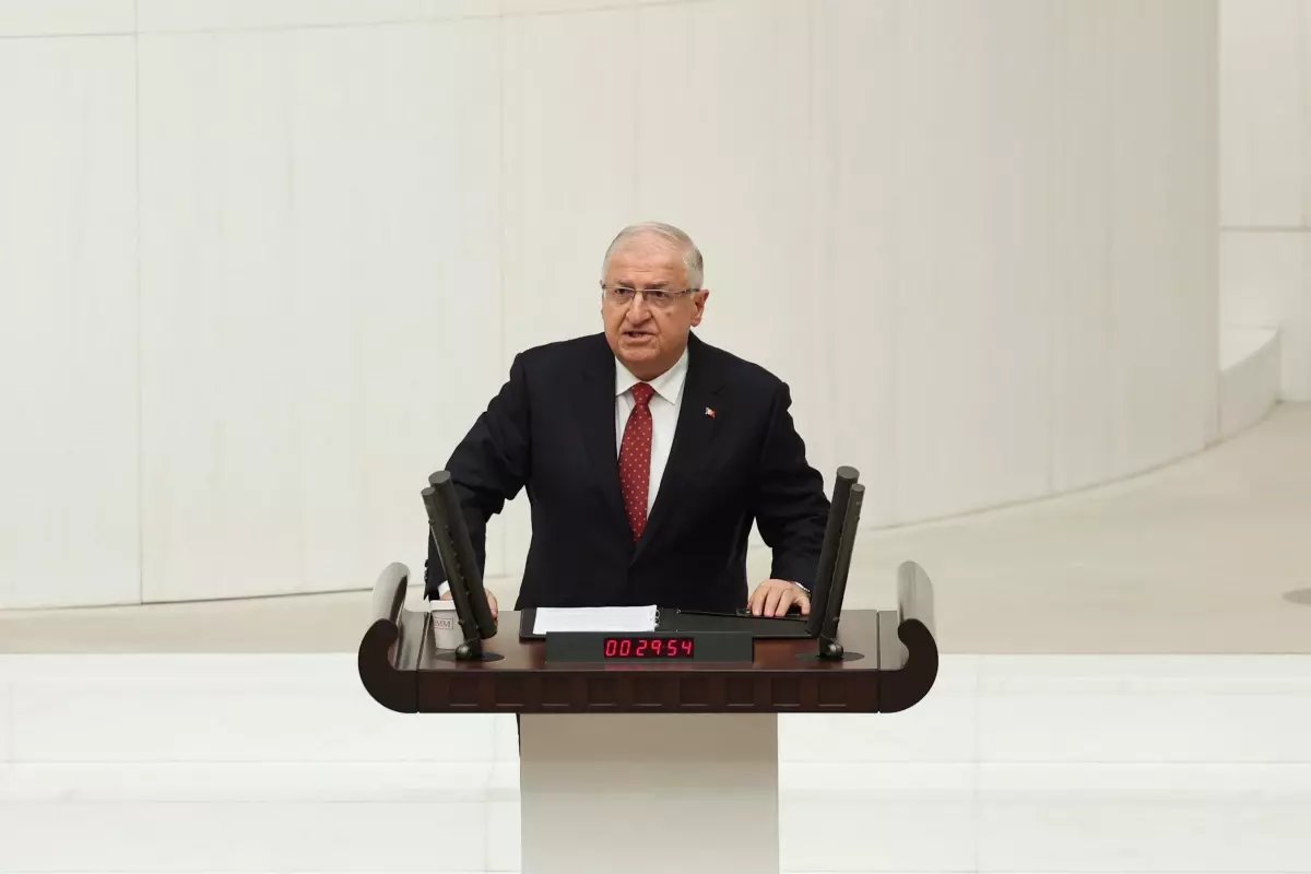 Bakan Güler: Ülkemiz hangi isim altında olursa olsun terör yapılanmasının devamına izin vermeyecektir