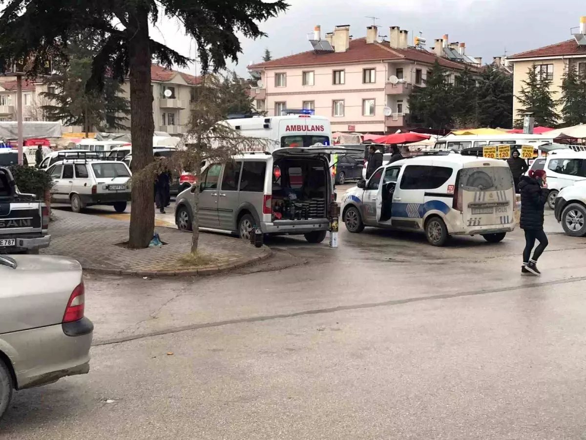 Konya'da pazarda taşlı-sopalı kavga: 5 yaralı