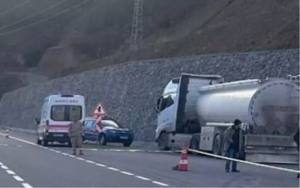 Tankerin çarptığı yaya öldü