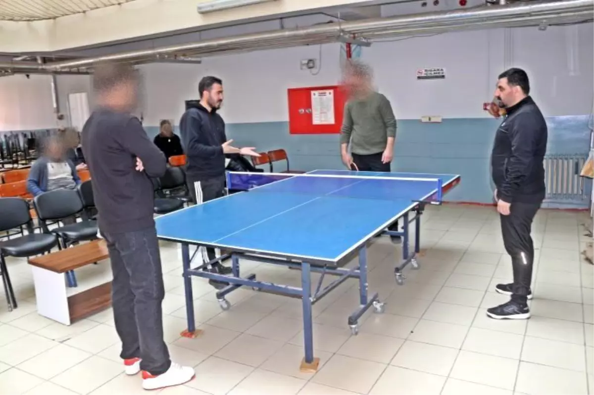 Patnos Açık Ceza İnfaz Kurumu'nda masa tenisi turnuvası düzenlendi