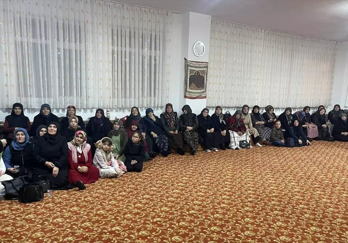 Kalfat'ta "Adab-ı Muhabbet Birlik ve Sohbet Programı" düzenlendi