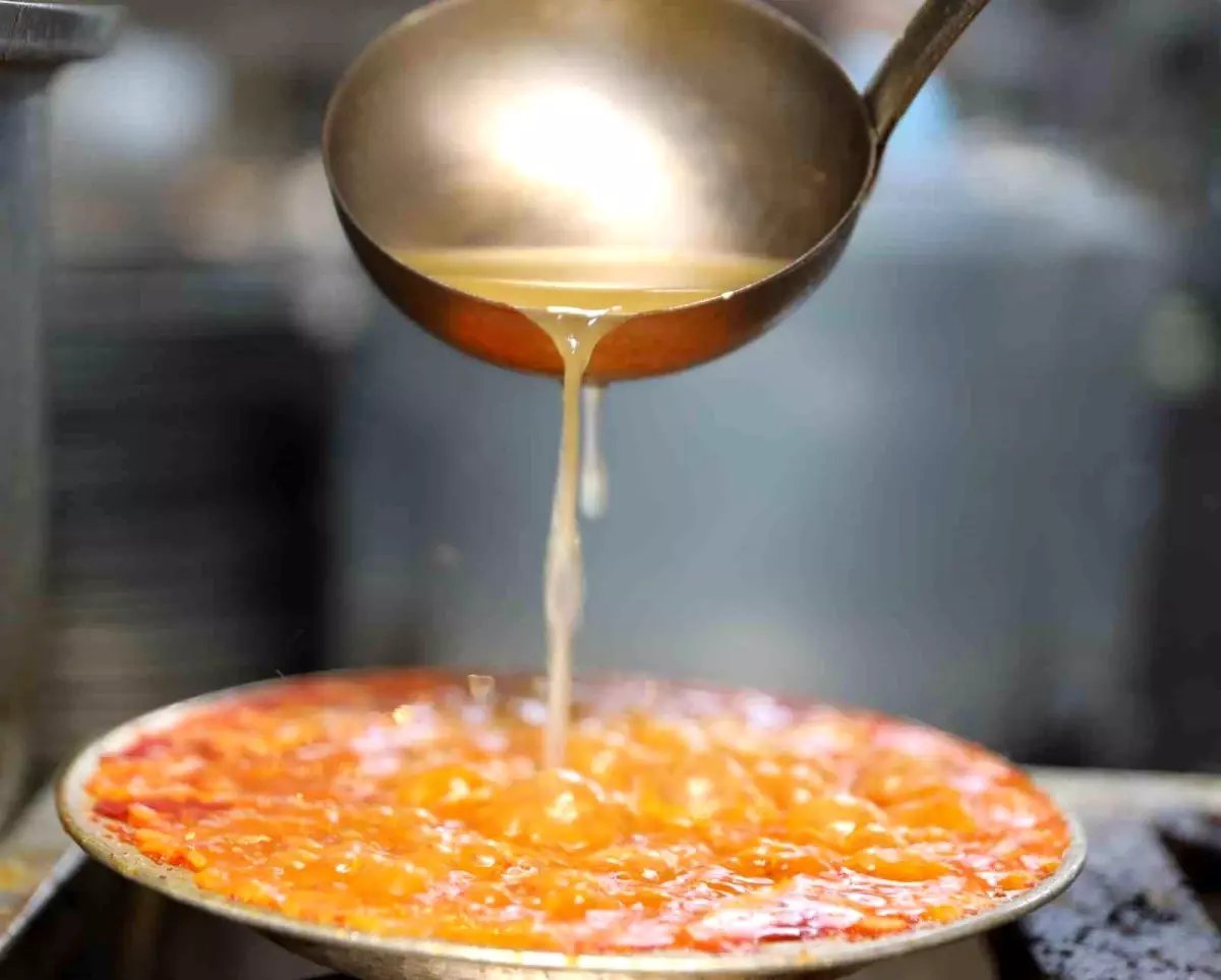 Gaziantep'in tescilli lezzeti beyran dünya lezzetlerini solladı