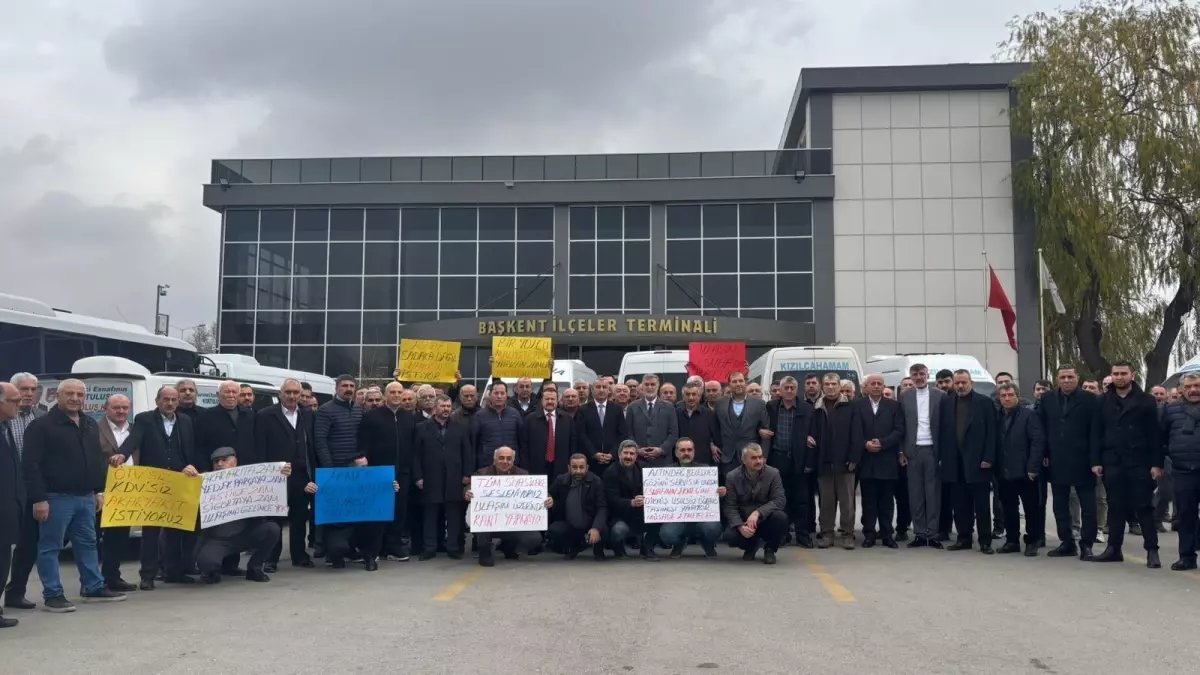 Ankara'da özel halk otobüsü esnafından toplu ulaşım zammına ilişkin açıklama