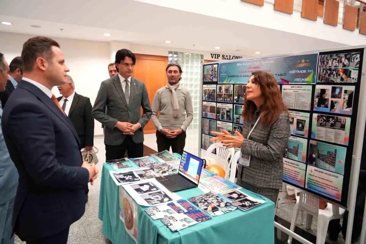 Köyceğiz'de görev yapan öğretmene ödül