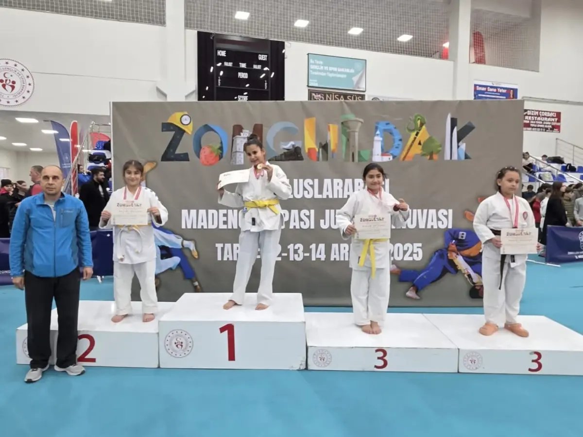 Nevşehirli sporcular, Zonguldak'tan madalya ile döndü