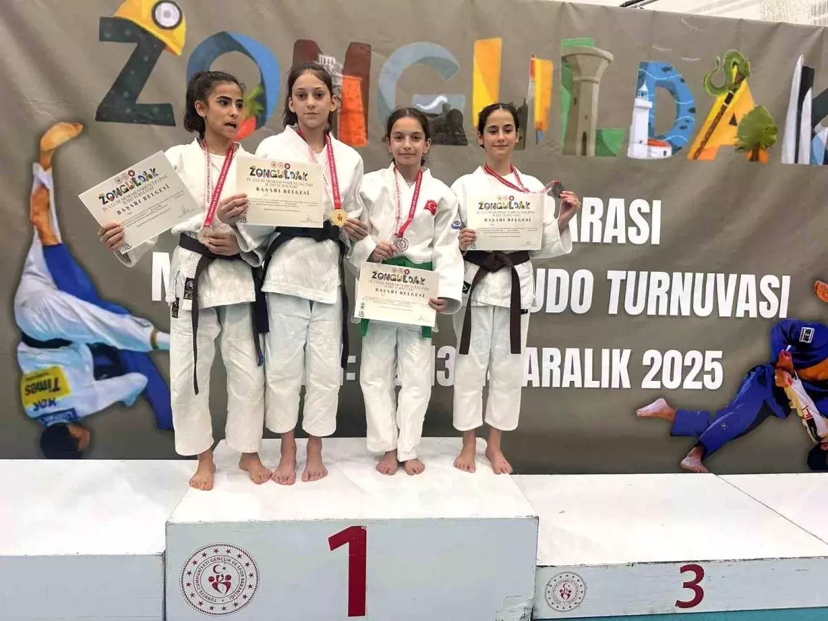 Düzceli Judoculardan Uluslararası Madenci Kupası'nda Büyük Başarı