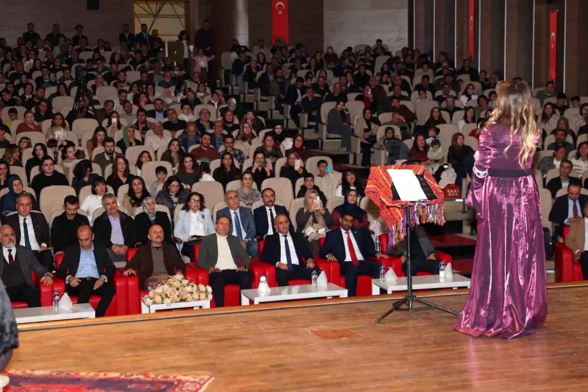 "Geçmişten Günümüze Adıyaman" ezgileri programı düzenlendi