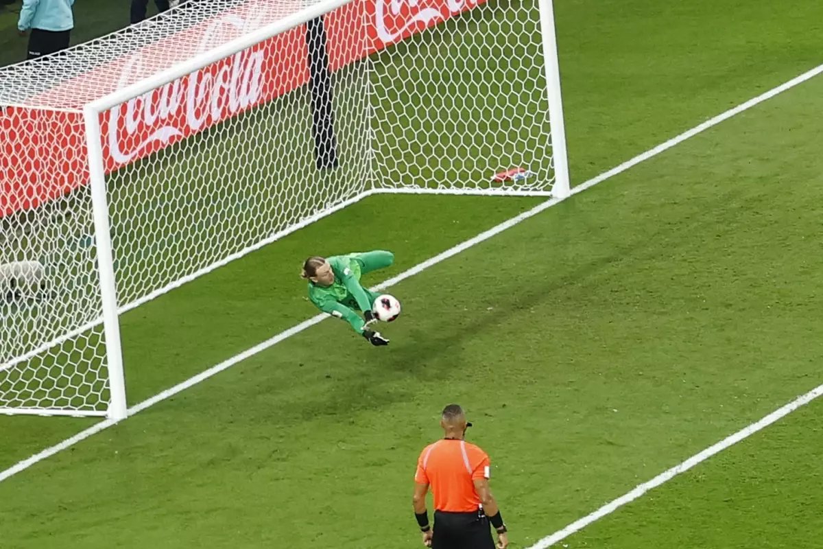 Üst üste 4 penaltı kurtardı! FIFA Kıtalararası Kupası'nda şampiyon PSG