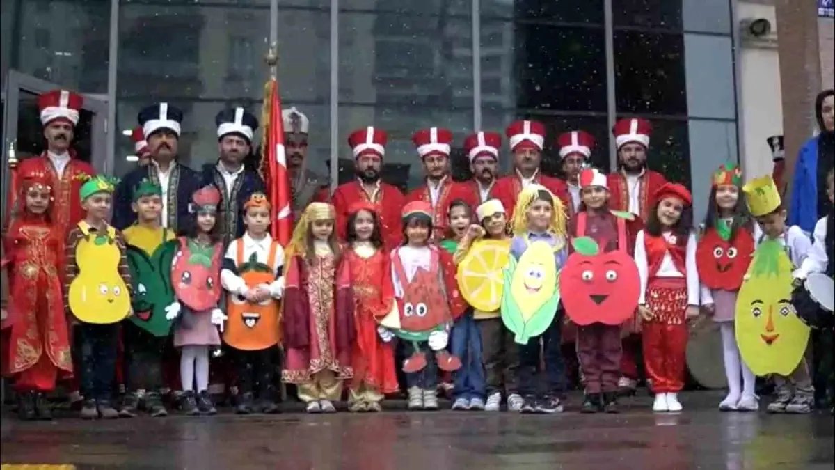 Minik öğrencilerin 'Yerli Malı Haftası' sevinci