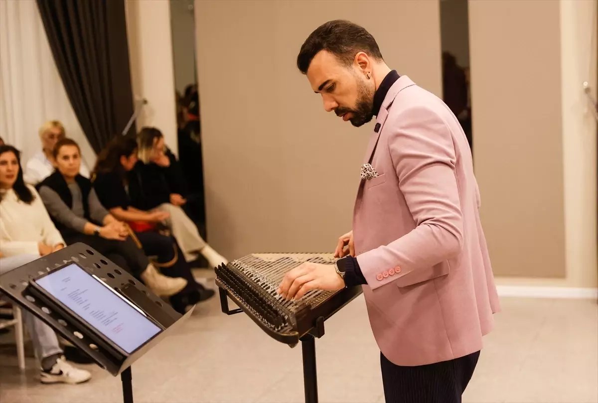 "İyilik Korosu" Türkan Şoray ile Mersin'de aynı sahneyi paylaşacak