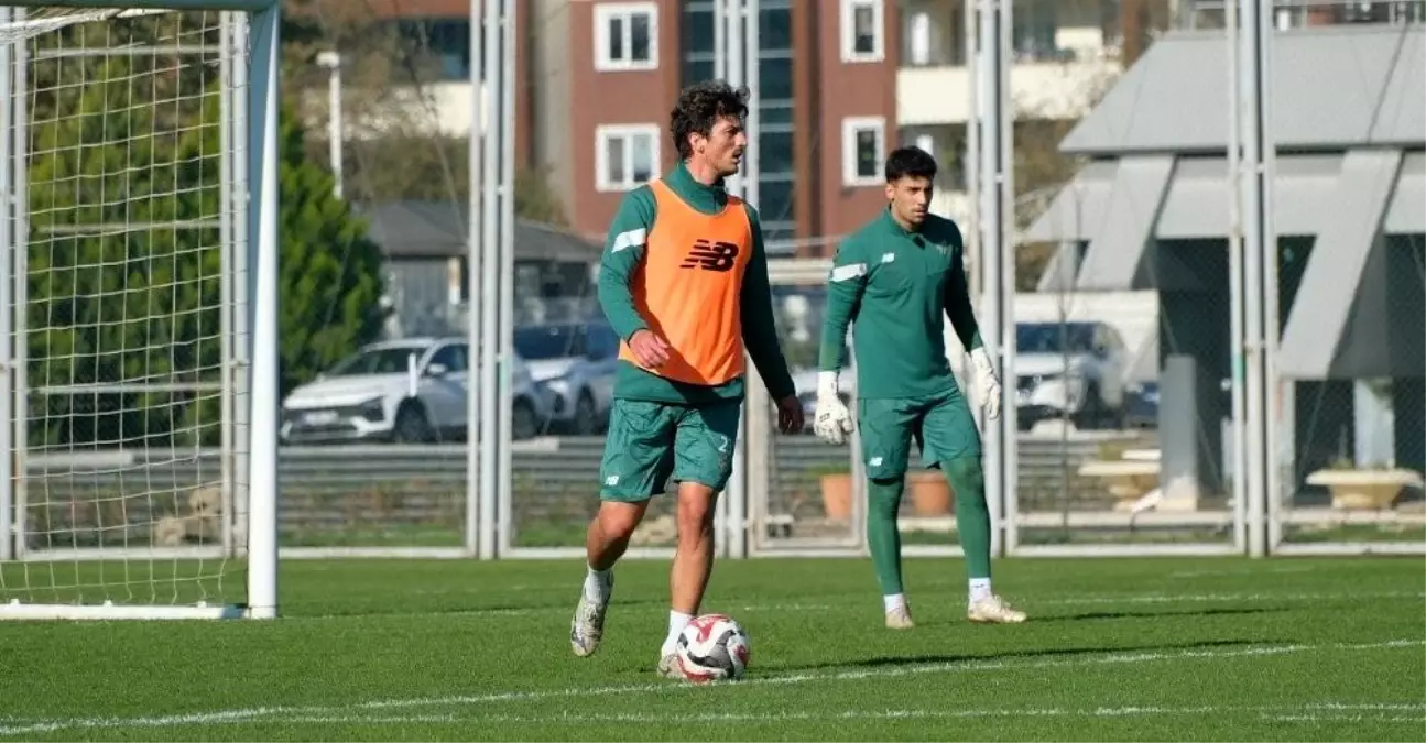 Bursaspor Aliağa FK maçı hazırlıklarına başladı