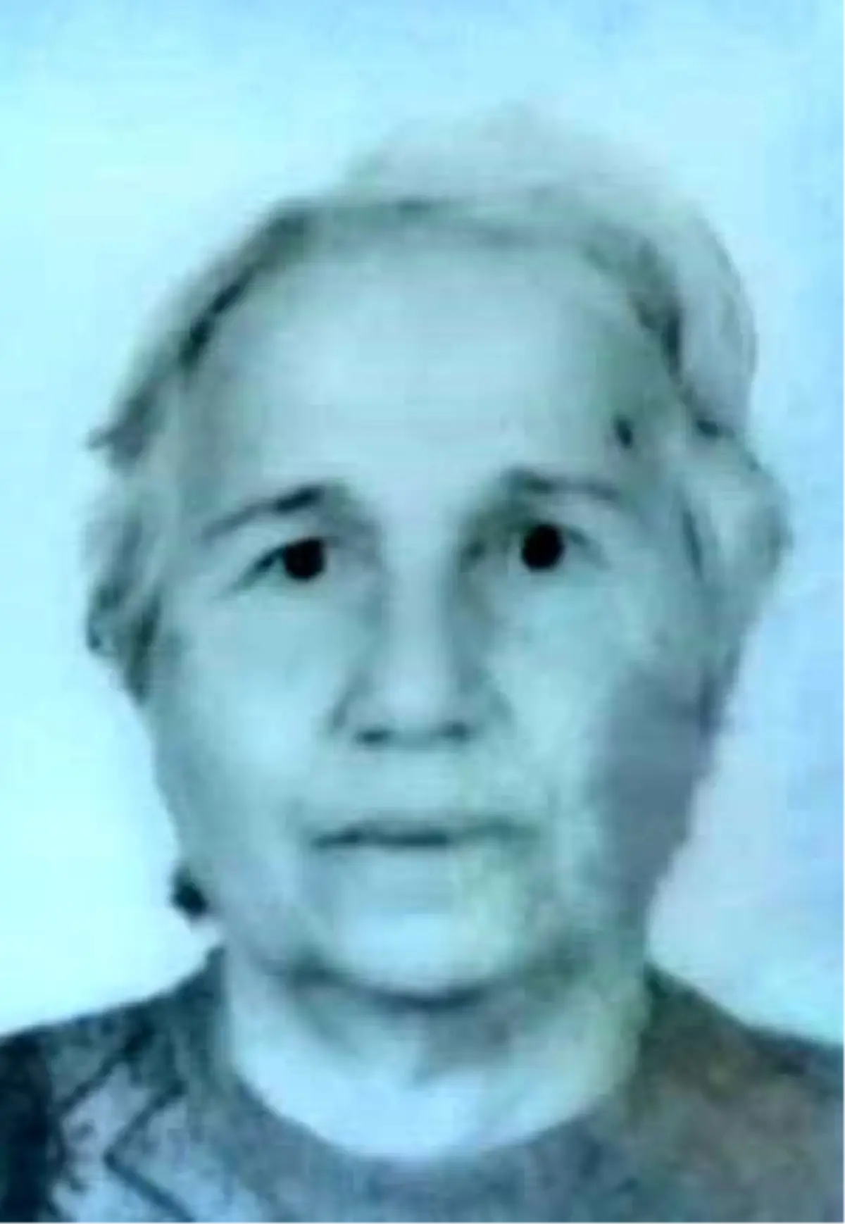 Bandırma'da yolda fenalaşan yaşlı kadın hayatını kaybetti