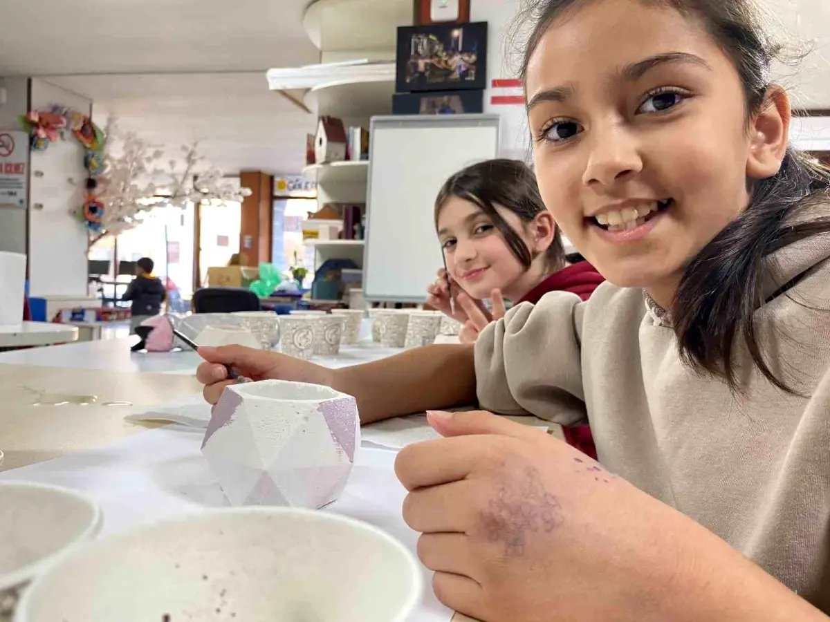 Kötekli Gençlik Merkezi'nde sanat dolu günler