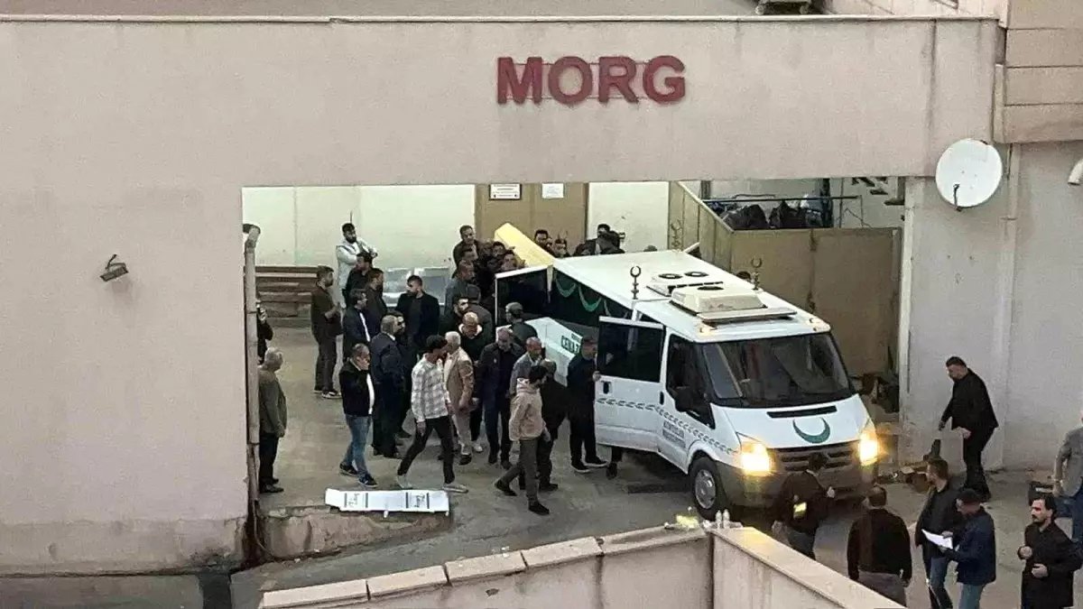 Siirt'te haber alınamayan kadın evinde ölü bulundu