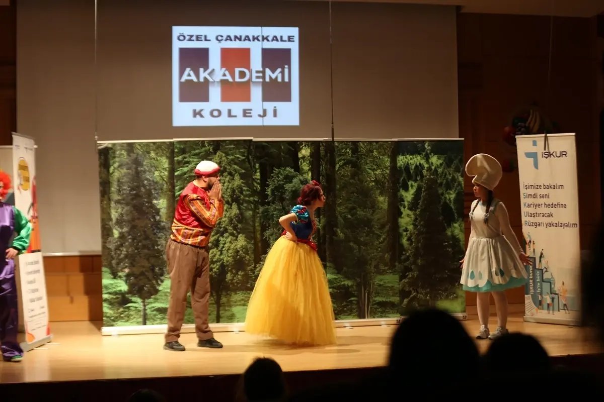 Çanakkale'de iş sağlığı ve güvenliği bilinci miniklere tiyatroyla aşılanıyor