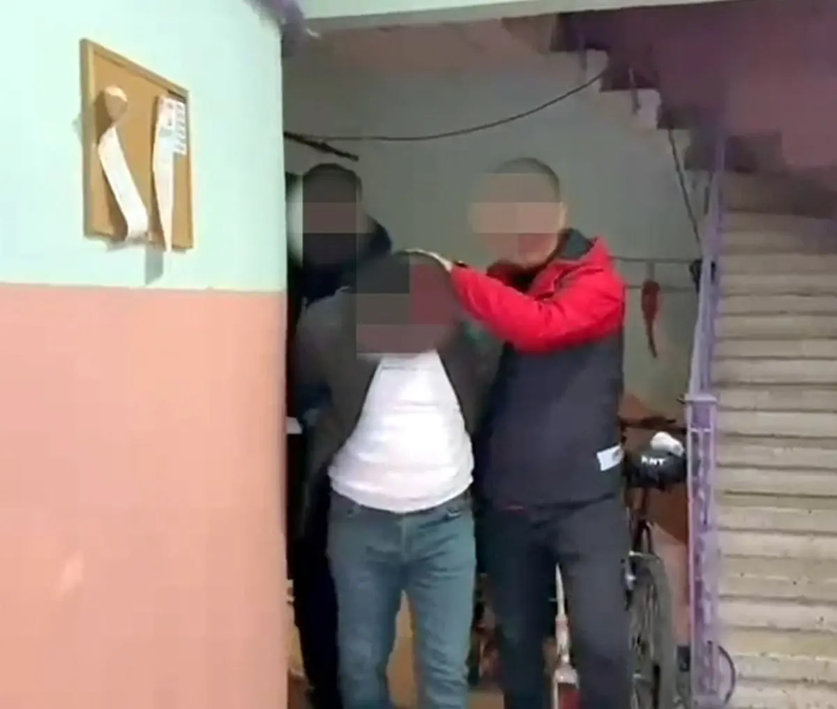 Edirne'de 93 suçtan 90 yıl hapis cezasıyla aranan hükümlü, İstanbul'da yakalandı