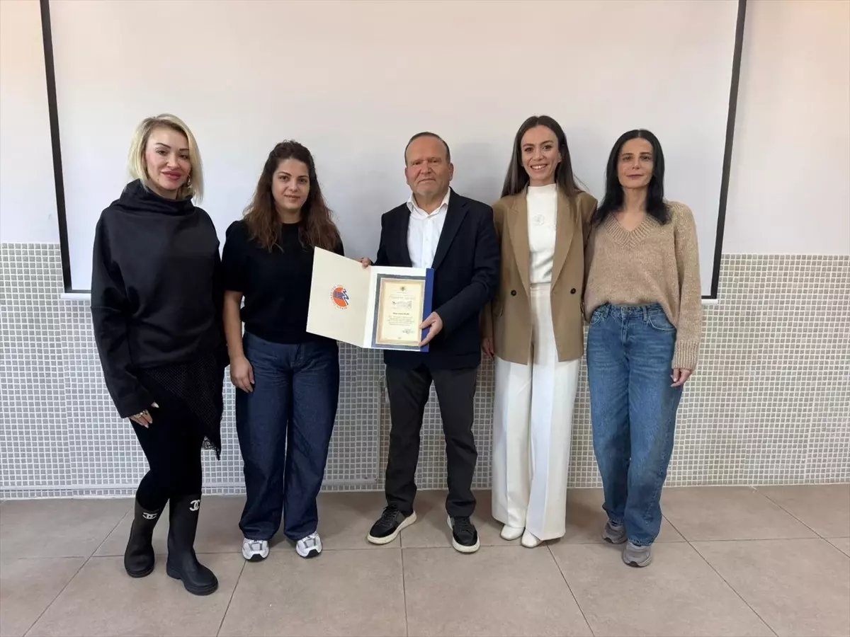 Anamur'da "Etkili İletişim Becerileri" söyleşisi düzenlendi